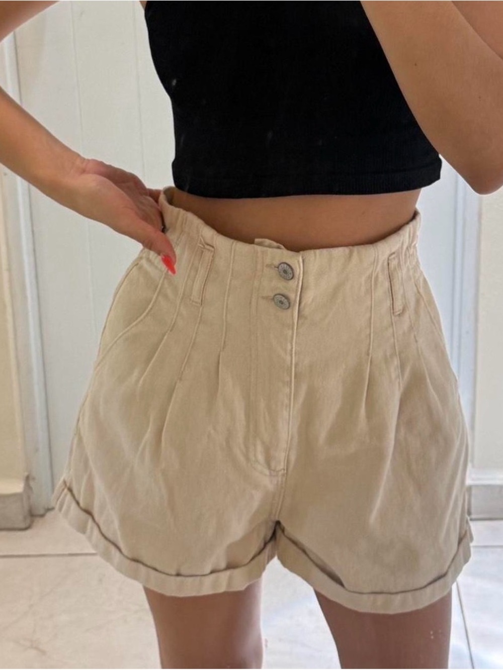 Love Tree Beige High-Rise Pleated Cuffed Women’s Shorts